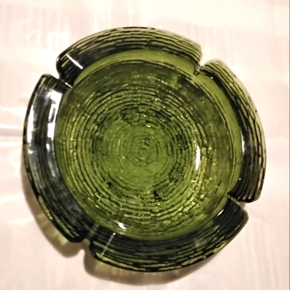 Anchor Hocking Other - Anchor Hocking Green Large Ashtray 4 slot holder Heavy